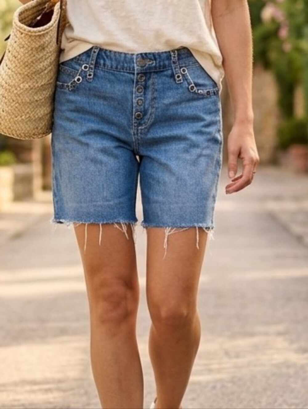 Sam Edelman The Derby Denim Shorts Raw Hem Grommet Button Fly Distressed Size M